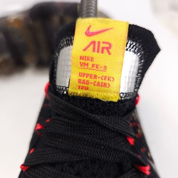 Nike Air Vapormax Flyknit 3 Athletic Running Shoe Womens Size 7 AJ6910-009 Black - Picture 9 of 10